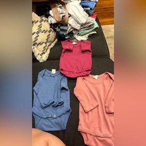 Kate Quinn 0-3 month tops